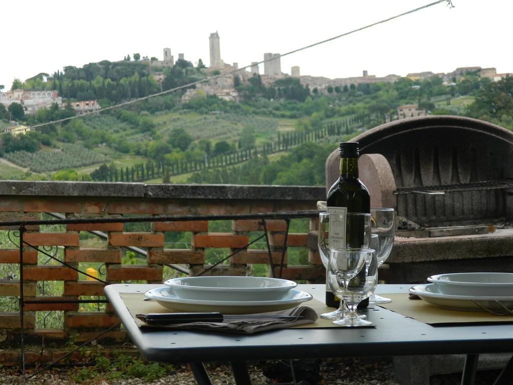 Agriturismo Raccianello ซานจีมิญญาโน ภายนอก รูปภาพ